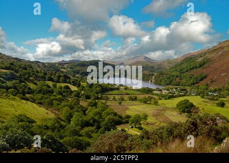 Nant Gwynant is a valley in the Snowdonia National Park and includes Lake Gwynant (Llyn Gwynant in Welsh). Stock Photo