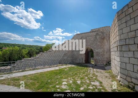 The ruins and partially reconstructed walls of the ancient Shumen fortress, Bulgaria Stock Photo