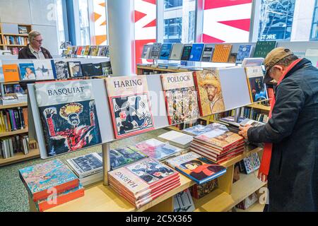 New York City,NYC NY Midtown,Manhattan,53rd Street,The Museum of Modern Art,MoMA,shopping shopper shoppers shop shops market markets marketplace buyin Stock Photo