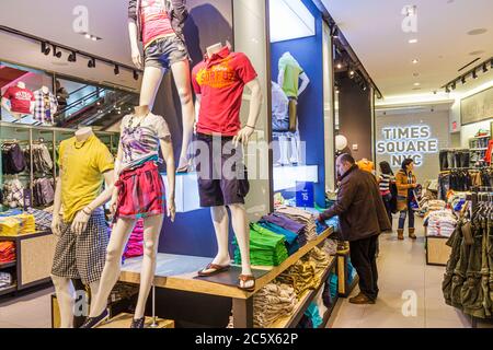 New York,New York City,NYC,Manhattan,Midtown,Times Square,shopping shopper shoppers shop shops market markets marketplace buying selling,retail store Stock Photo