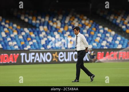Naples, Italy . 5th July 2020; Stadio San Paolo, Naples, Campania, Italy; Serie A Football, Napoli versus Roma; Paulo Fonseca coach of AS Roma Credit: Action Plus Sports Images/Alamy Live News Stock Photo