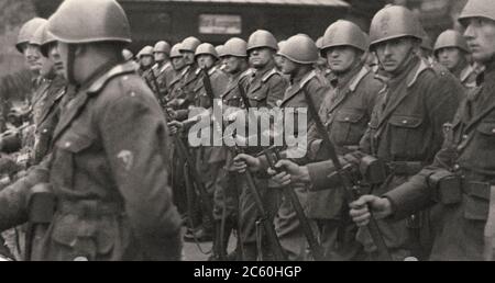 1935: a Contingent of Italian soldiers in the Saarland on the eve of the vote Stock Photo