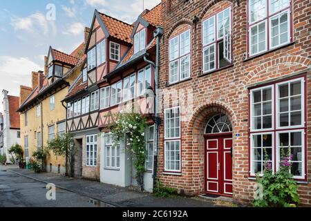 Haeuser auf der Altstadtinsel der Hansestadt Luebeck.  |  Houses on the old town island of the Hanseatic city of Luebeck. Stock Photo