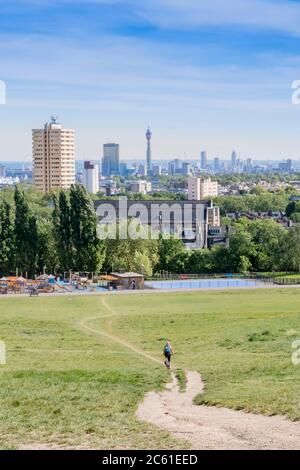 UK, London, Hampstead Heath Park, Parliament Hill viewpoint. View of Camden, Gospel Oak and Kentish Town with the skyline of Central London behind. Stock Photo