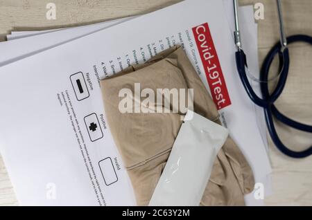 Laboratory scientist performs a rapid diagnostic test (rdt) for antibodies to detect the presence of viral proteins. caused by coronavirus disease COV Stock Photo