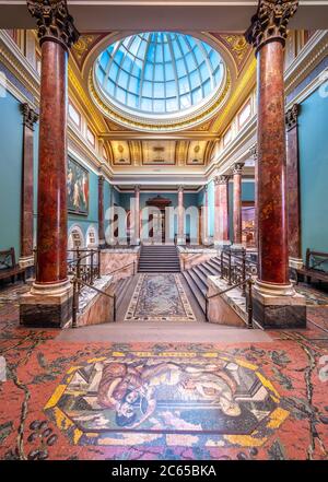 London, United Kingdom. Circa November 2019. Interior of the main hall of the National Gallery museum, one of the most important cultural sightseeing Stock Photo