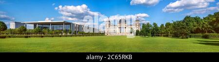 Panorama of the Reichstag Berlin, German parliament building with Paul-Loebe-Haus on the left Stock Photo