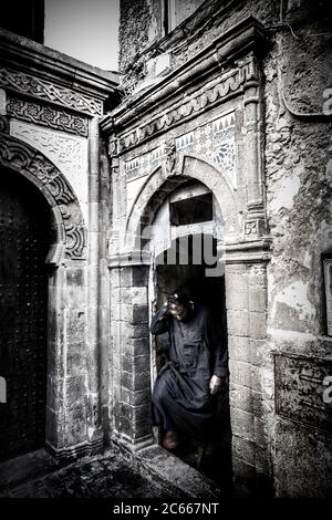 Man in caftan in Essaouira Stock Photo