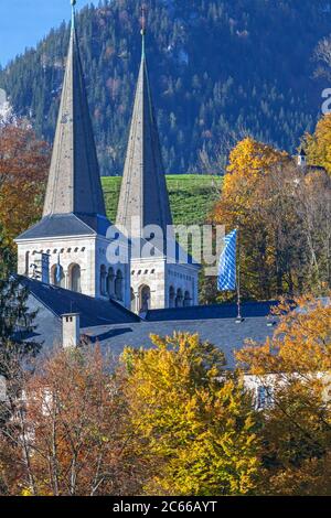Collegiate Church of St. Peter and John the Baptist in Berchtesgaden, Berchtesgaden, Berchtesgadener Land, Upper Bavaria, Bavaria, Southern Germany, Germany, Europe Stock Photo