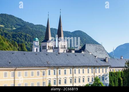 Collegiate Church of St. Peter and John the Baptist in Berchtesgaden, Berchtesgadener Land, Upper Bavaria, Bavaria, Southern Germany, Germany, Europe Stock Photo