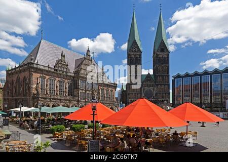 market square with town hall and St Peter's Cathedral, Bremen, Germany Stock Photo