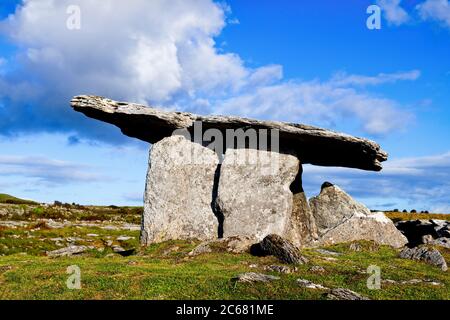 Portal Tomb in Poulnabrone dolmen, County Clare, Ireland Stock Photo