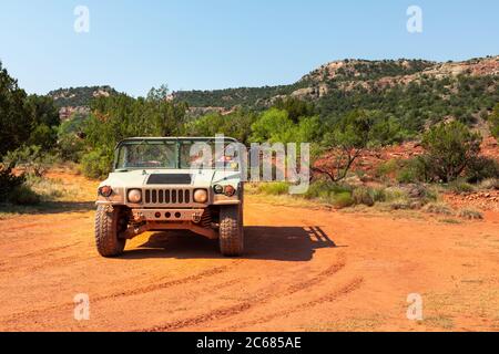 4x4 offroad adventure on red sand in the Palo Duro Canyon Stock Photo