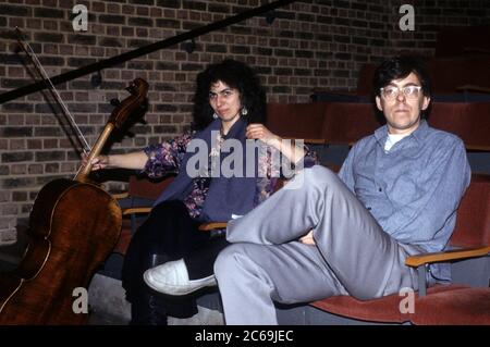 Helen Liebmann and Simon Jeffes from the Penguin Cafe Orchestra doing a sound check at the Mermaid Theater. London, 12/16/1984 | usage worldwide Stock Photo