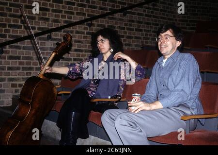 Helen Liebmann and Simon Jeffes from the Penguin Cafe Orchestra doing a sound check at the Mermaid Theater. London, 12/16/1984 | usage worldwide Stock Photo