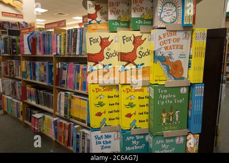 Barnes & Noble Booksellers Book Display, NYC, USA Stock Photo