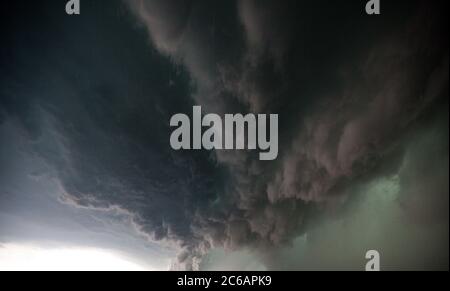 Europe Germany Rhein-Main, Frankfurt, hazardous storm, thunderclouds in dangerous formation, stormy sky Stock Photo