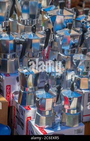 Italy, Lazio, Rome, Regola, Campo de Fiori, Market, Coffee pots for sale Stock Photo