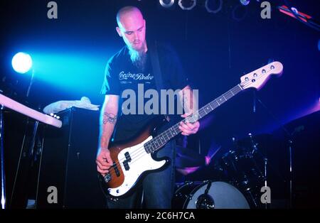 Queens of the Stoneage performing at The Garage 28/08/2000, London, England, United Kingdom. Stock Photo