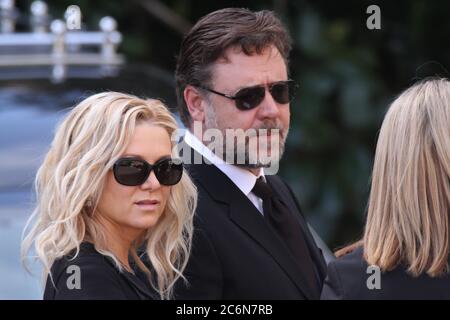 Russell Crowe and wife Danielle Spencer arrive for the funeral of Nicole’s father Dr Antony Kidman held at St Francis Xavier Church. Stock Photo