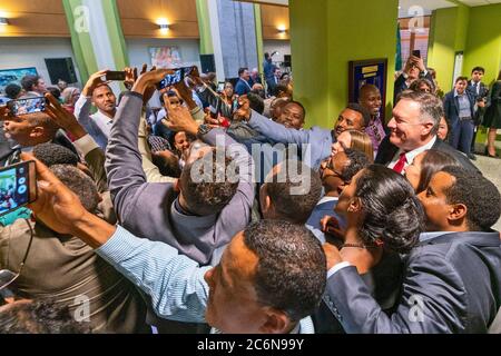 Secretary Pompeo Meets with Staff of U.S. Embassy Addis Ababa and U.S. Mission to the African Union ca. February 2020 Stock Photo