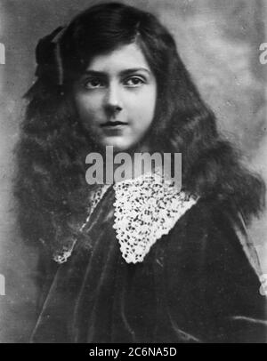 Princess Yolanda Of Savoy Stock Photo - Alamy