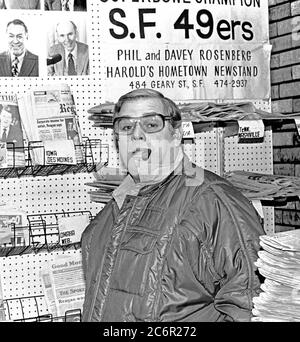 Mr. Rosenberg. Harold's Hometown Newstand on Geary Street in San Francisco, California, February 1983 Stock Photo