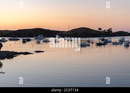 Sunset in Port Lligat in Cala Salvador Dali, painter, sculptor, printmaker. . House Museum. In Port Lligat 8 July 2020. Stock Photo