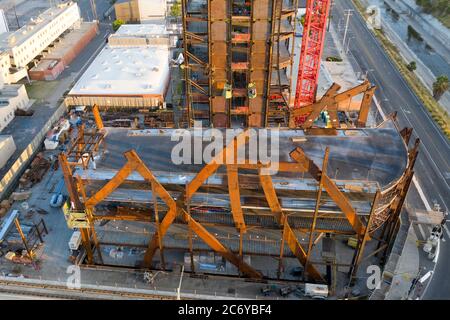 (W)rapper tower with its curved structural exoskeleton by architect ...