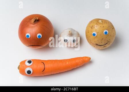 Googly eyes hi-res stock photography and images - Alamy