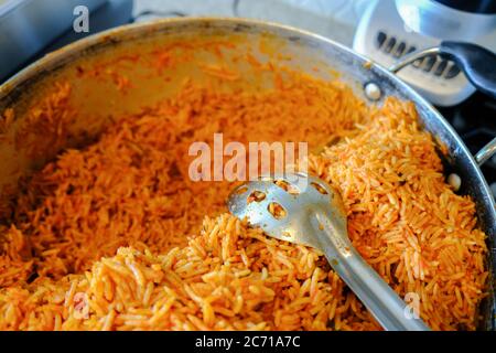 Rice pot hi-res stock photography and images - Alamy