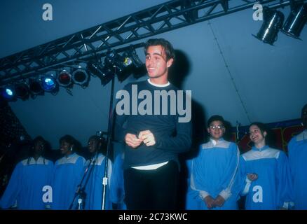 Culver City, California, USA 15th December 1995 Singer Enrique Iglesias attends KIIS FM Rick Dees Kissmas Party 1995 at Sony Pictures Studios on December 15, 1995 in Culver City, California, USA. Photo by Barry King/Alamy Stock Photo Stock Photo