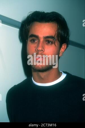 Culver City, California, USA 15th December 1995 Singer Enrique Iglesias attends KIIS FM Rick Dees Kissmas Party 1995 at Sony Pictures Studios on December 15, 1995 in Culver City, California, USA. Photo by Barry King/Alamy Stock Photo Stock Photo