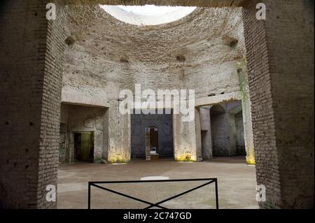 Europe, Italy, Lazio, Rome, Archeology at Domus Aurea palace. The Domus Aurea archaeological site is a large palace that was built on the orders of the Nerone Emperor near Anfiteatro Flavio called Colosseo. Stock Photo