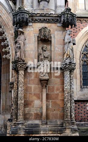 Poland, Wroclaw city,province of Lower Silesia,  detail of the porch of  the Cathedral of St. John the Baptist in Wroc&#x142,aw, (Polish: Archikatedra &#x15b,w. Jana Chrzciciela), is the seat of the Roman Catholic Archdiocese of Wroc&#x142,aw and a landmark of the city.The Cathedral is a Gothic church with Neo-Gothic additions.1244 &#xe0, 1341, Its twin brick towers are 98 meters high Stock Photo