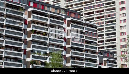 Hanover, Germany. 14th July, 2020. View of apartments in apartment buildings. In a civil case, the Regional Court of Hanover deals with the rent brake, which is supposed to protect against overpriced apartments. The rent brake states that the price for new rentals should only be ten percent above the local comparative rent. Credit: Hilal Özcan/dpa/Alamy Live News Stock Photo