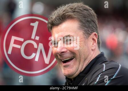 PHOTO ASSEMBLY: Dieter Hecking will probably be the sports director at 1.FC Nuremberg. Archive photo: Dieter Hecking is supposed to laugh well . Gladbach coach Dieter HECKING (MG). Soccer, FC Nuremberg (N) - Borussia Monchengladbach (MG) 0: 4, Bundesliga, 33.matchday, season 2018/2019, on May 11th, 2019 in Nuernberg/MAX - MORLOCK - STADION/Germany. Editor's note: DFL regulations prohibit any use of photographs as image sequences and/or quasi-video. vǬ | usage worldwide Stock Photo