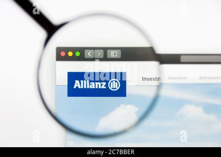 Los Angeles, California, USA - 10 March 2019: Illustrative Editorial, Allianz website homepage. Allianz logo visible on display screen Stock Photo