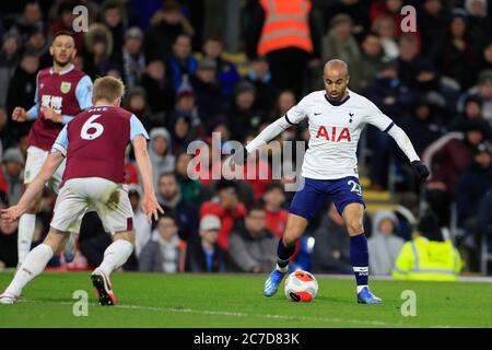 7th March 2020, Turf Moor, Burnley, England; Premier League, Burnley v Tottenham Hotspur : Lucas Moura (27) of Tottenham Hotspur controls the ball Stock Photo