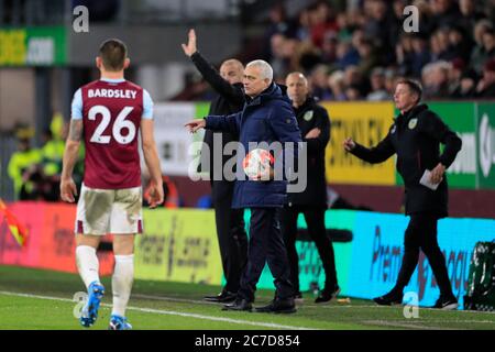 7th March 2020, Turf Moor, Burnley, England; Premier League, Burnley v Tottenham Hotspur : Tottenham Hotspur manager Jose Mourinho during the game Stock Photo