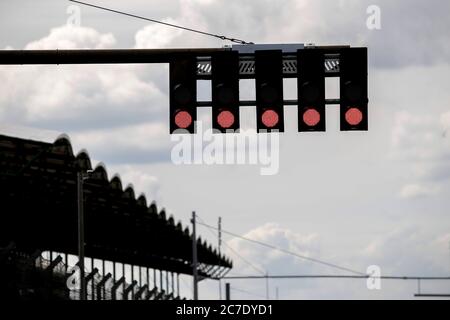 Hungaroring, Budapest, Hungary. 16th July, 2020. F1 Grand Prix of Hungary, drivers arrival and track inspection day; Starting lights signals Credit: Action Plus Sports/Alamy Live News Stock Photo