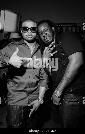 Singer Raz B Singer Raz B (c) on the set of the