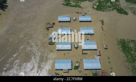 Dhaka, Dhaka, Bangladesh. 16th July, 2020. (Editor's note: Image taken with a drone.).This aerial photograph shows submerged houses in Bogura, Bangladesh on July 17, 2020. Credit: Zabed Hasnain Chowdhury/ZUMA Wire/Alamy Live News Stock Photo