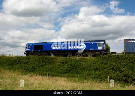 Freightliner liveried class 66 diesel locomotive No 66544 heads north ...