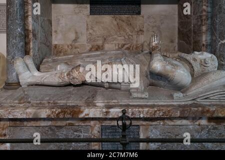 FLETCHING, EAST SUSSEX/UK - JULY 17 : Monument to Richard Leche and wife in Fletching church East Sussex on July 17, 2020 Stock Photo
