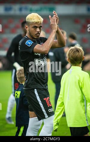Herning, Denmark. 17th July, 2020. Evander Ferreira of FC Midtjylland is thanking the fans after the 3F Superliga match between FC Midtjylland and FC Nordsjaelland at MCH Arena in Herning. (Photo Credit: Gonzales Photo/Alamy Live News Stock Photo