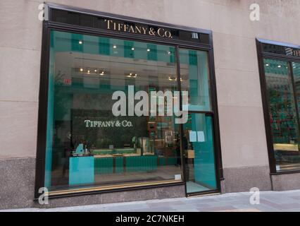 Tiffany & co discount rockefeller retail interios