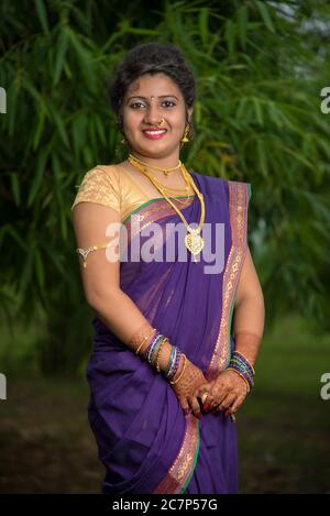 Indian Beautiful Young Girl Traditional Saree Stock Photo 1108895024 |  Shutterstock