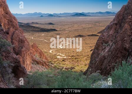 Sonoran Desert seen from Palm Canyon at Kofa National Wildlife Refuge, Arizona, USA Stock Photo