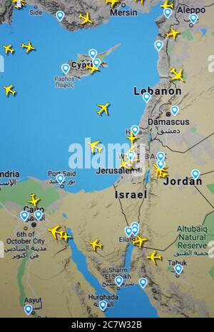 jordan to lebanon flight